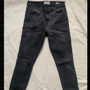 FRAME denim gray mid rise jeans with raw hem size 29- excellent condition